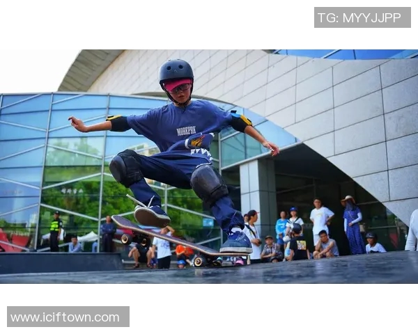 成都街舞队在极限运动联赛中以64分稳居积分榜首位引发关注