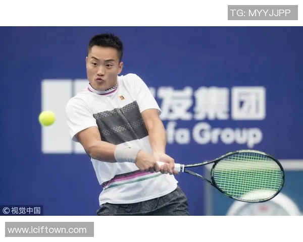 深圳网球队与上海网球队赛后复盘分析比赛经验与战术策略探讨 深圳网球队与上海网球队赛后复盘分析比赛经验与战术策略探讨