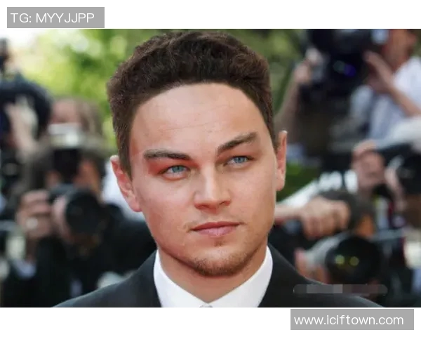 足球明星们的骚气发型大盘点谁的造型最具魅力与个性 足球明星们的骚气发型大盘点谁的造型最具魅力与个性