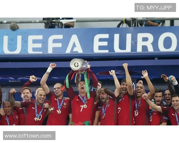 足球明星精彩瞬间带球姿态全景展示合集 足球明星精彩瞬间带球姿态全景展示合集